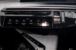 2025 Peugeot 3008 GT Premium Hybrid