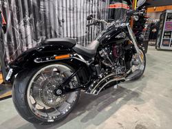 2025 Harley-davidson FLFB FAT BOY (117) Vivid Black