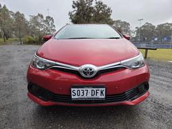 2016 Toyota
Corolla Ascent