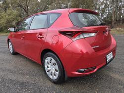 2016 Toyota
Corolla Ascent
