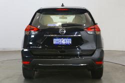 2021 Nissan
                X-TRAIL ST