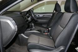 2021 Nissan
                X-TRAIL ST