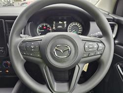 2025 Mazda
BT-50 XT