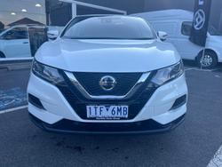 2021 Nissan
                QASHQAI ST