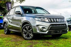 2024 Suzuki
Vitara Turbo