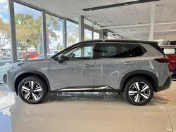 2025 Nissan
X-TRAIL Ti e-POWER