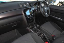 2024 Suzuki
Vitara