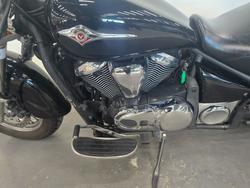 2010 Kawasaki VULCAN 900 (VN900) CLASSIC Black