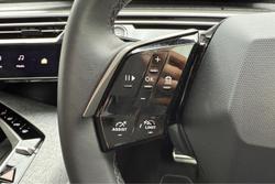 2025 Peugeot 5008 Allure Hybrid