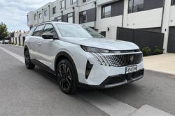 2025 Peugeot 5008 Allure Hybrid