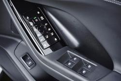 2025 Audi
Q6 e-tron