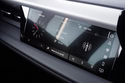 2025 Audi
Q6 e-tron
