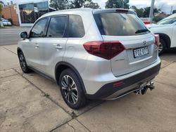 2021 Suzuki
Vitara Turbo