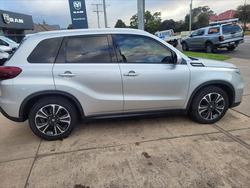 2021 Suzuki
Vitara Turbo