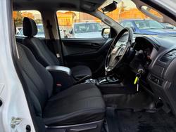 2019 Isuzu
D-MAX SX