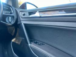 2020 Volkswagen
Golf 110TSI Highline