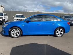 2013 Holden
                Cruze SRi