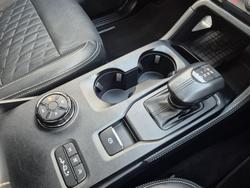 2024 Ford
Everest Platinum