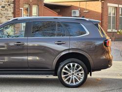 2024 Ford
Everest Platinum