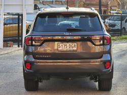 2024 Ford
Everest Platinum