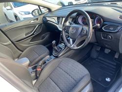 2016 Holden
Astra RS