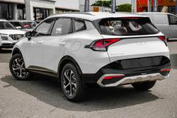 2025 Kia
Sportage SX