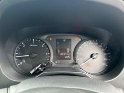 2018 Nissan
                Navara RX
