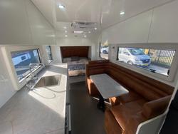 2025 Urban Caravans X-Terrian Club Lounge