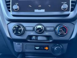 2025 Isuzu
D-MAX SX