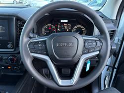 2025 Isuzu
D-MAX SX