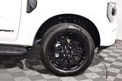 2024 Ford
Everest Sport