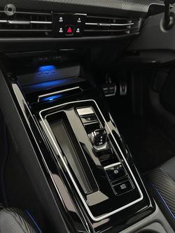 2024 Volkswagen
Golf R