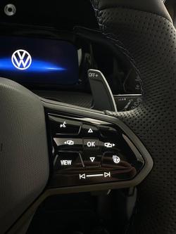 2024 Volkswagen
Golf R