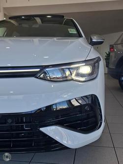 2024 Volkswagen
Golf R
