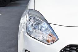 2023 Suzuki
Swift GL