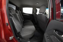 2015 Holden
                Colorado LS