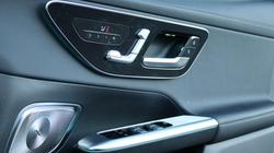 2023 Mercedes-Benz
GLC-Class GLC300