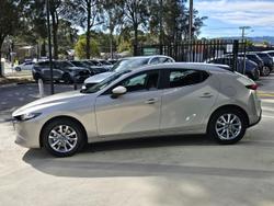 2025 Mazda
3 G20 Pure