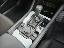 2025 Mazda
3 G20 Pure
