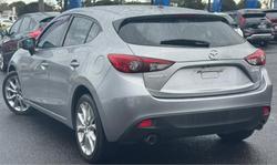 2014 Mazda
3 SP25