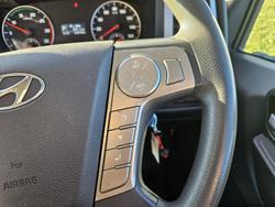 2023 Hyundai Mighty EX4/6 Pantech White