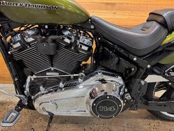 2022 Harley-davidson FXBRS BREAKOUT (114) MINERAL GREEN DENIM