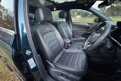 2022 Volkswagen
Tiguan 162TSI R-Line