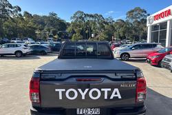 2023 Toyota
Hilux SR Hi-Rider