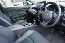 2022 Toyota
C-HR Koba