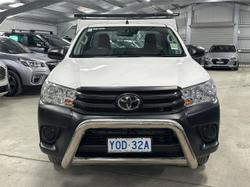 2019 Toyota
Hilux Workmate