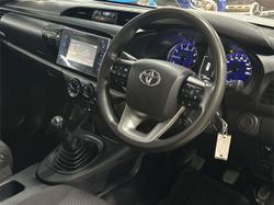 2019 Toyota
Hilux Workmate