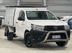 2019 Toyota
Hilux Workmate