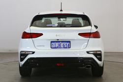 2024 Kia
                Cerato S
