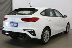 2024 Kia
                Cerato S